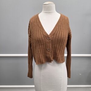 American Eagle Outfitters Tan V-Neck Cropped Cardigan